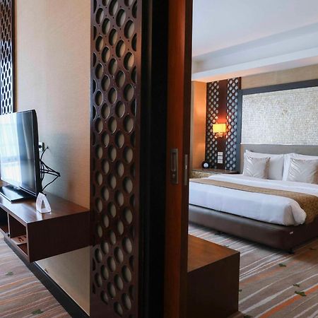 Best Western Plus The Ivywall Hotel - Palawan Puerto Princesa Екстериор снимка