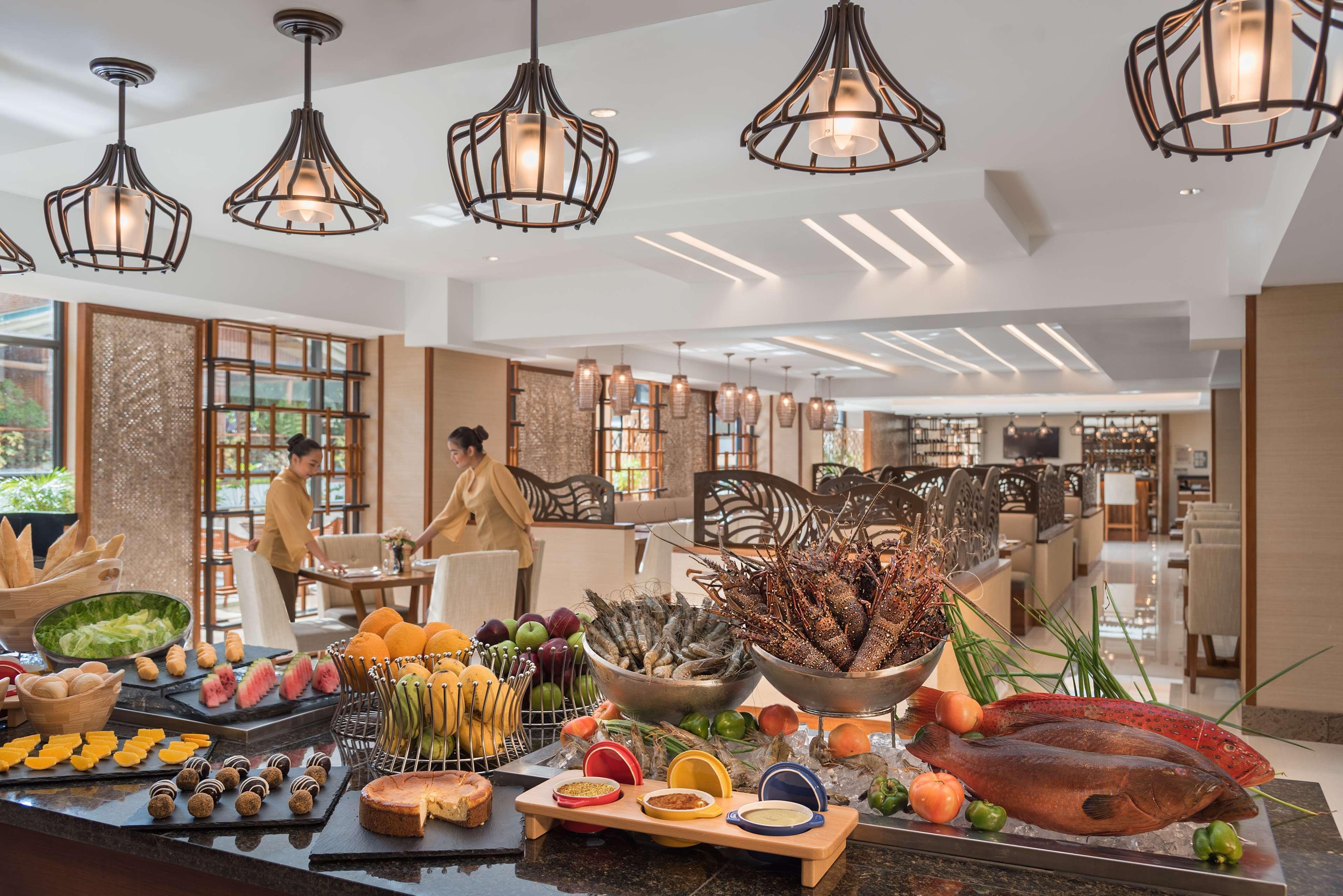 Best Western Plus The Ivywall Hotel - Palawan Puerto Princesa Екстериор снимка
