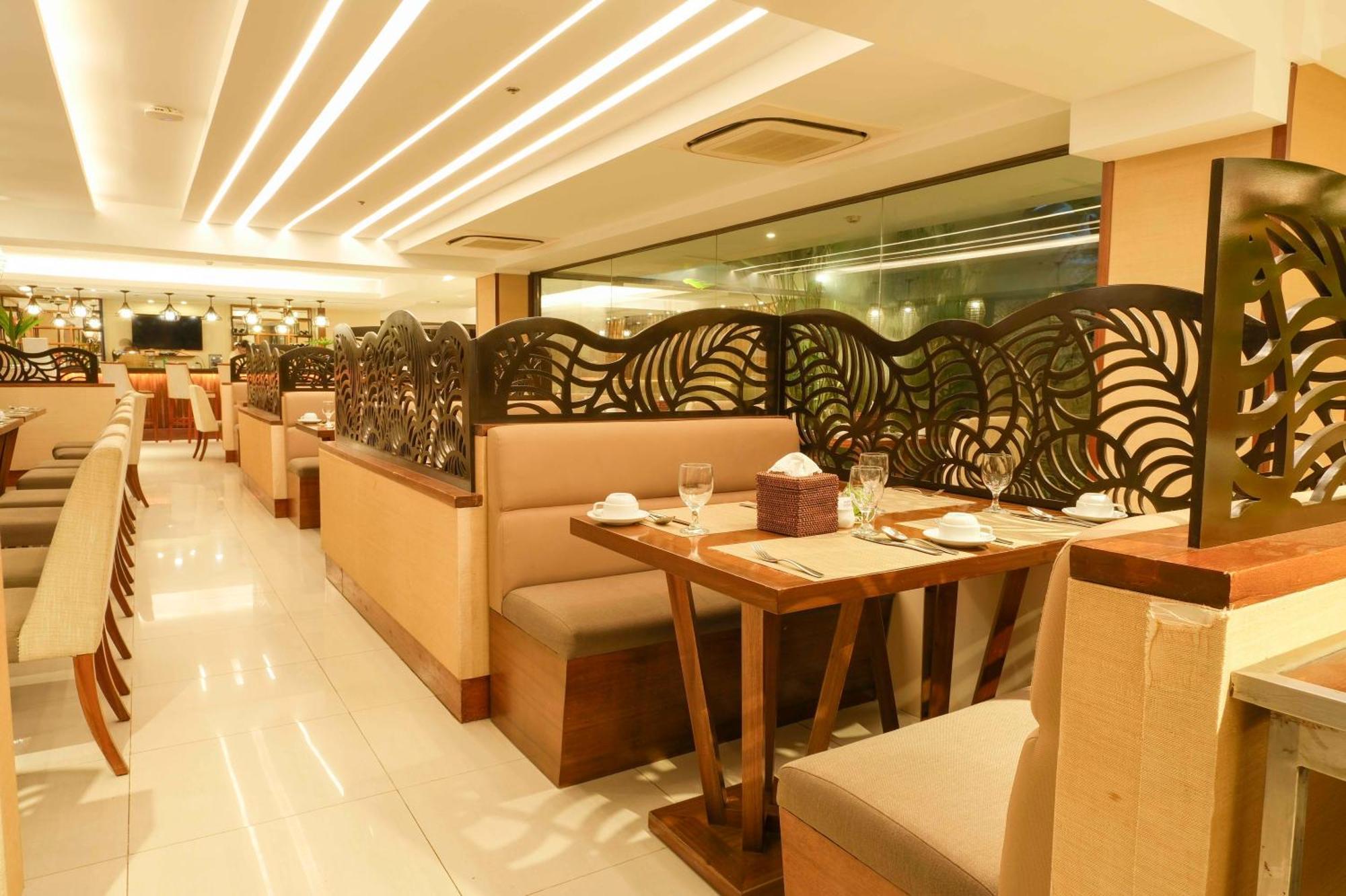 Best Western Plus The Ivywall Hotel - Palawan Puerto Princesa Екстериор снимка