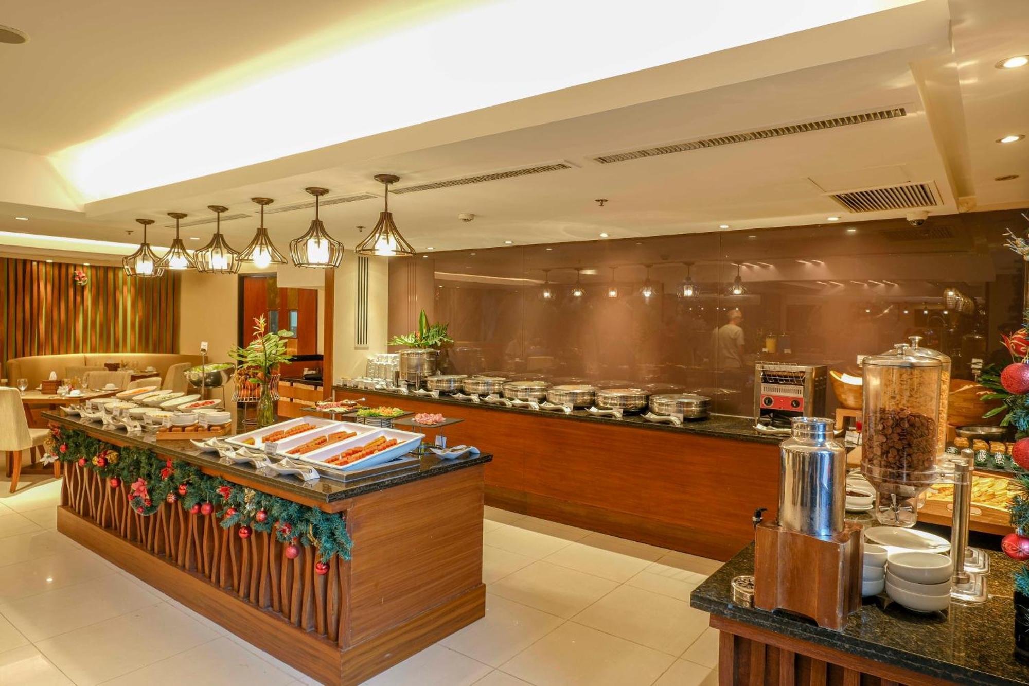 Best Western Plus The Ivywall Hotel - Palawan Puerto Princesa Екстериор снимка