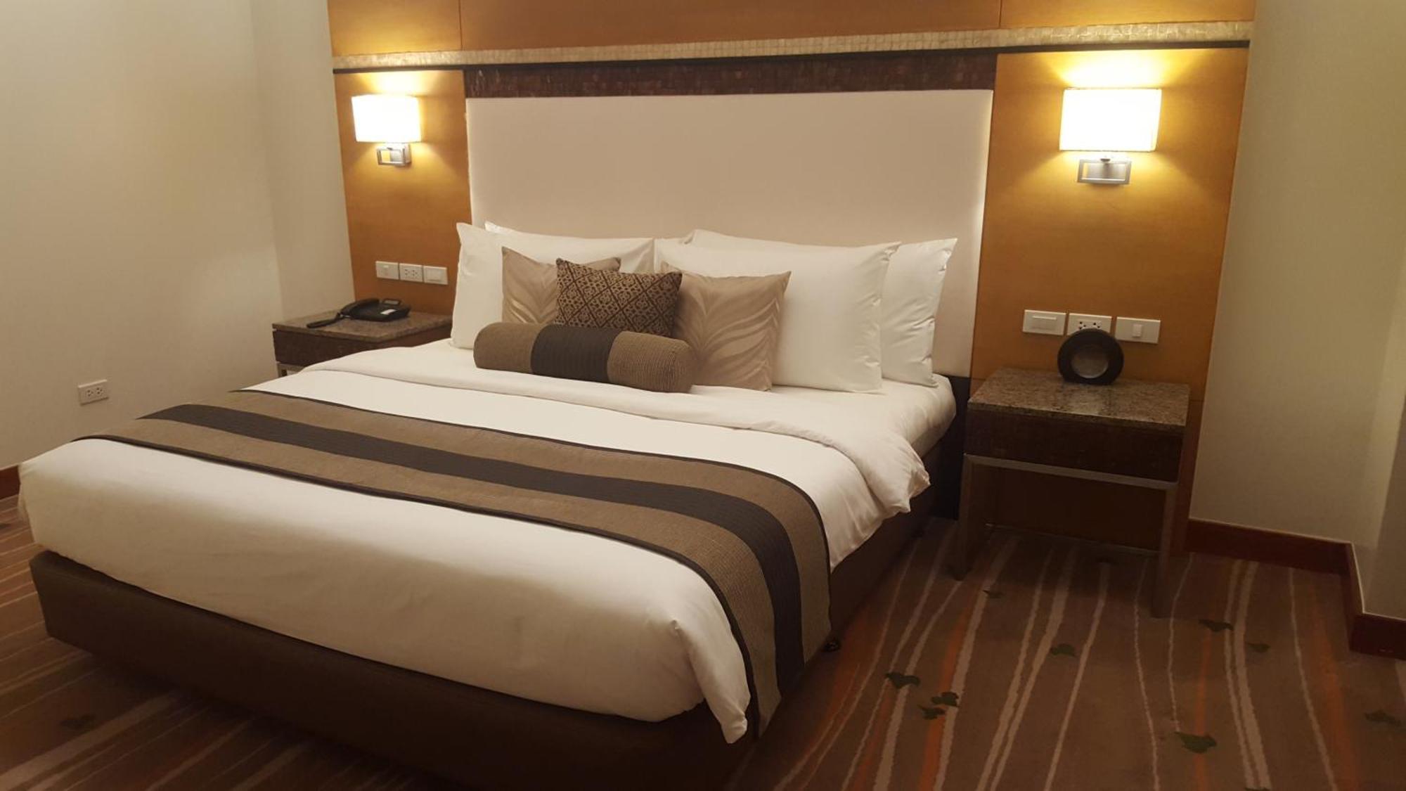 Best Western Plus The Ivywall Hotel - Palawan Puerto Princesa Екстериор снимка